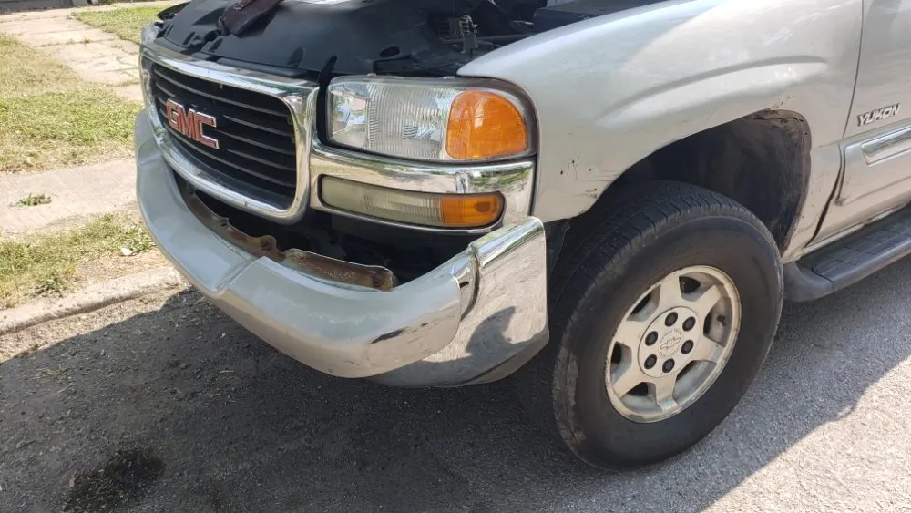 Custom yard maintenance experts serving Garfield Heights, OH - Mr V's photography