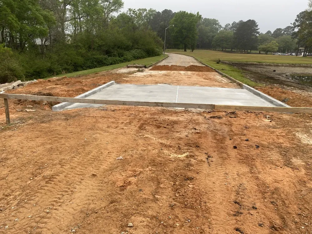 Custom yard maintenance for beautiful yards across Patterson, LA - Mr Watson's Lawn Service