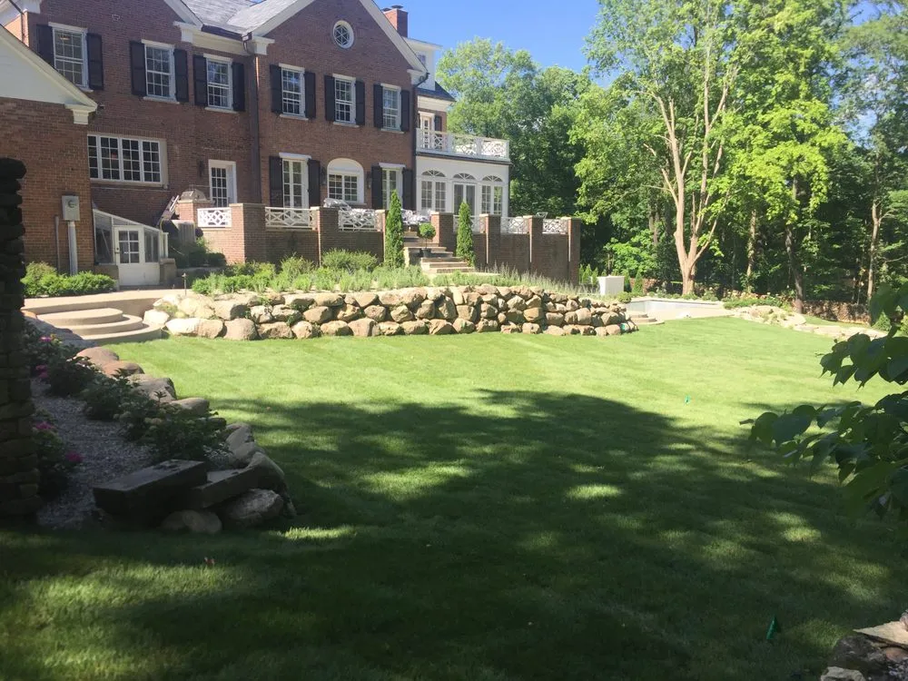 Expert garden landscaping experts serving Indianapolis, IN - Mr X Landscaping
