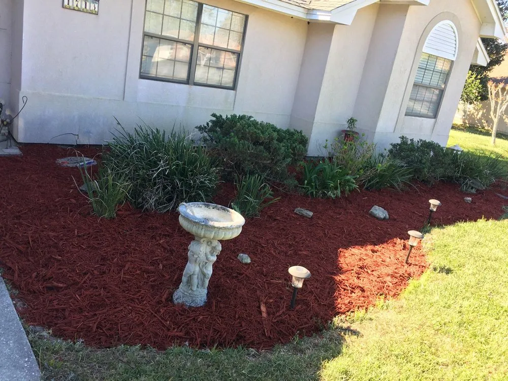 Reliable garden landscaping experts serving Fleming Island, FL - Mr.Bee's Lawncare