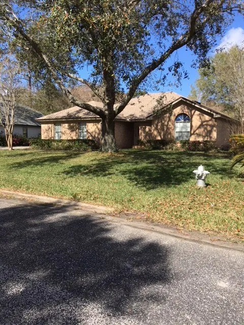 Top-rated landscape installation in Fleming Island, FL by Mr.Bee's Lawncare