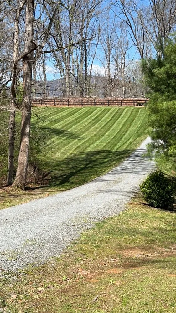 Affordable lawn mowing service experts serving Waynesboro, VA - Mrc Landscaping And Hardscaping