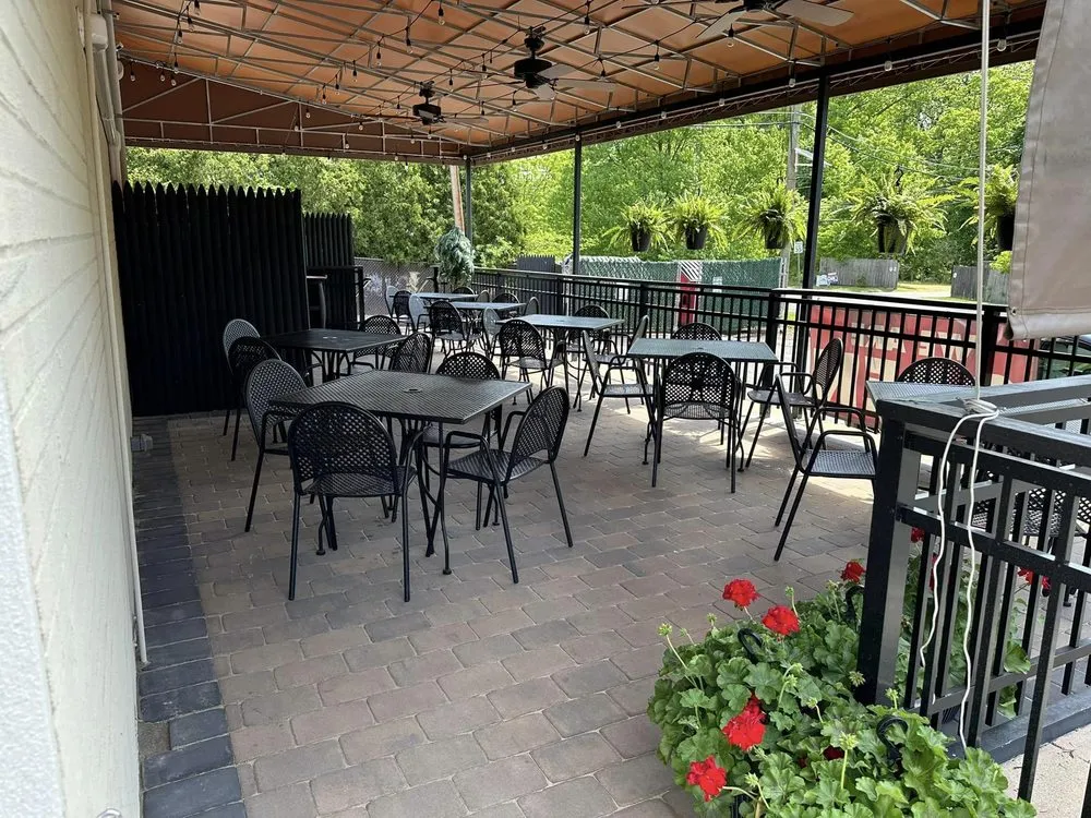 Affordable garden landscaping experts serving Newtown, PA - Mr.Cool Tool