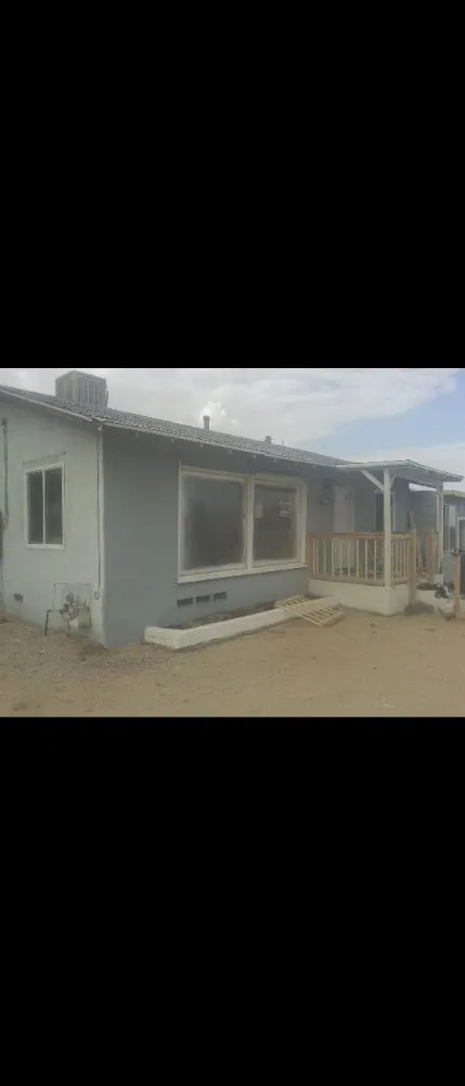 Top-rated lawn mowing service in San Bernardino, CA by MRI Construction Handyman Services