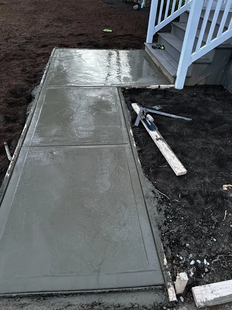 Expert landscape design in Mentor, OH by MRK Landscaping & Snowplowing