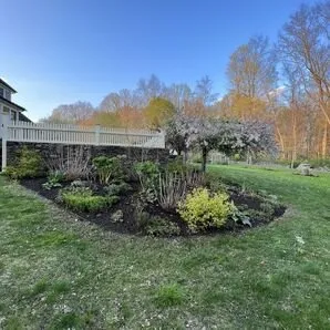 Professional landscaping services experts serving Danbury, CT - MRO Landscaping