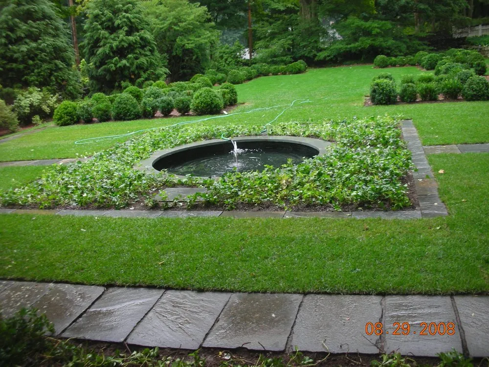Expert garden landscaping experts serving Danbury, CT - MRO Landscaping