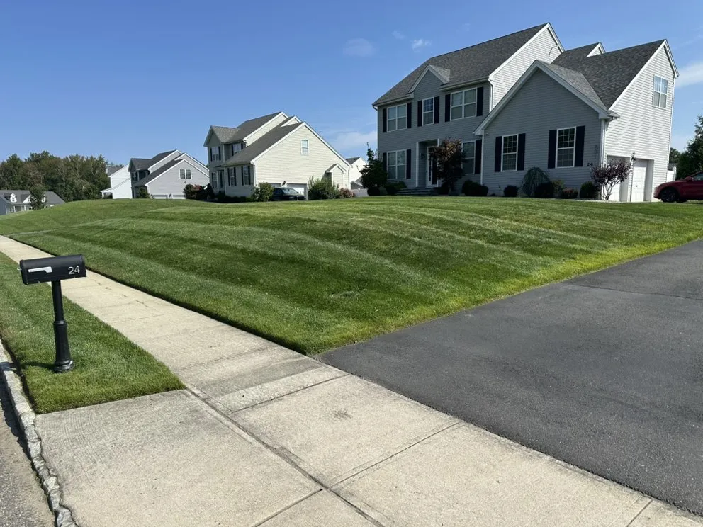 Reliable garden landscaping in Chesterfield Township, NJ - Mrozinski Landscaping and Lawn Maintenance