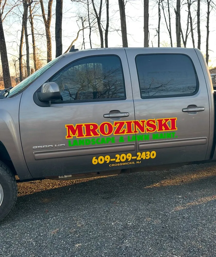 Reliable landscaping services experts serving Chesterfield Township, NJ - Mrozinski Landscaping and Lawn Maintenance