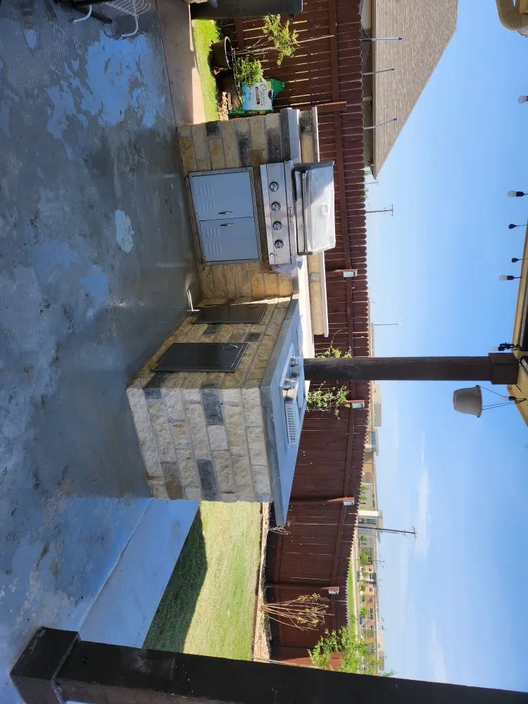 Reliable lawn mowing service in Georgetown, TX by Márquez Sprinkler System & Landscpaing & More