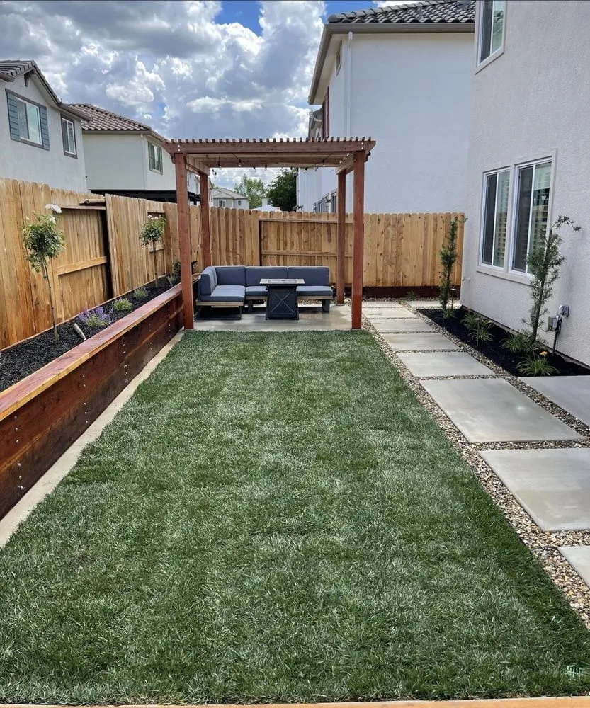 Affordable lawn mowing service in Riverbank, CA by M&R’s Landscaping and Tree Service Masters