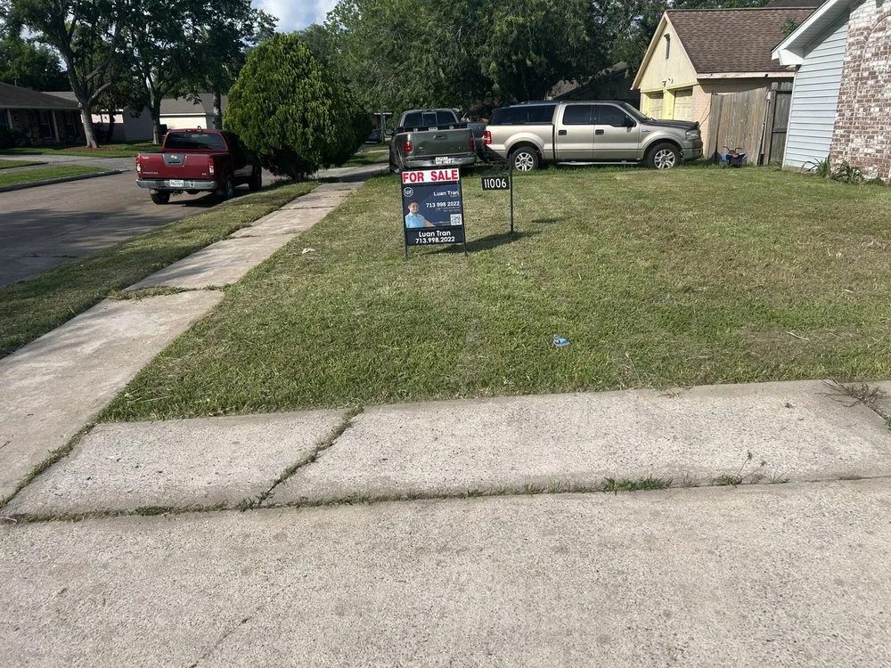 Trusted yard cleanup service experts serving Houston, TX - M&S Finest Landscaping