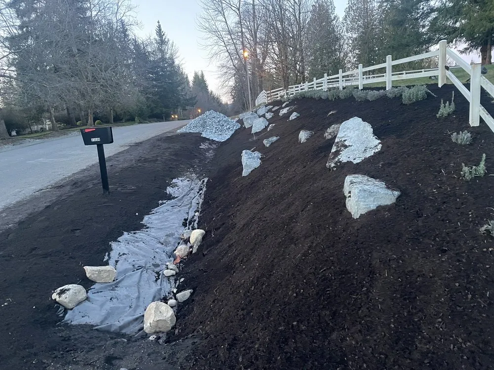 Affordable garden landscaping for beautiful yards across Lynnwood, WA - M&S Garden