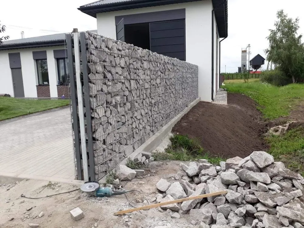 Custom outdoor landscaping in Lynnwood, WA - M&S Garden