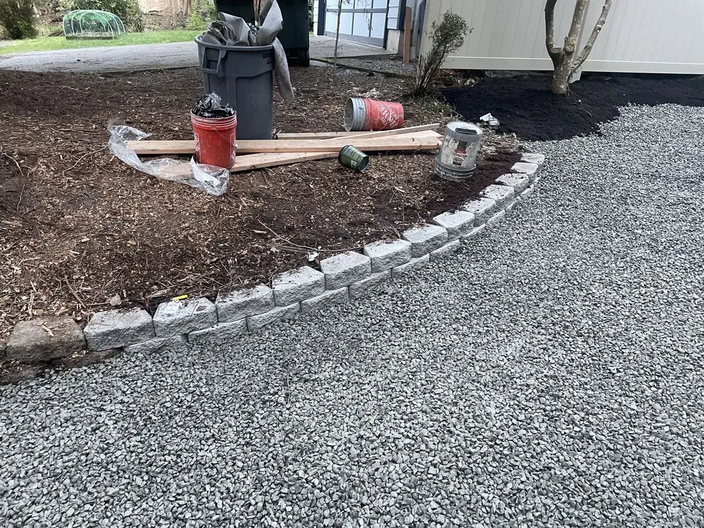 Expert lawn care service in Lynnwood, WA by M&S Garden