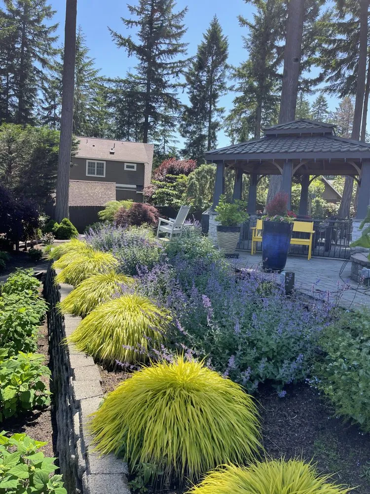 Custom landscaping services for homes in Gig Harbor, WA by MS Landscape Consulting & Design