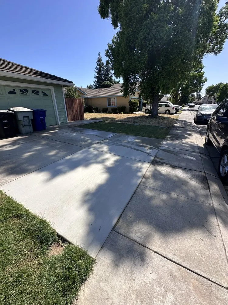 Local residential landscaping for year-round maintenance in Ceres, CA by M&S Services