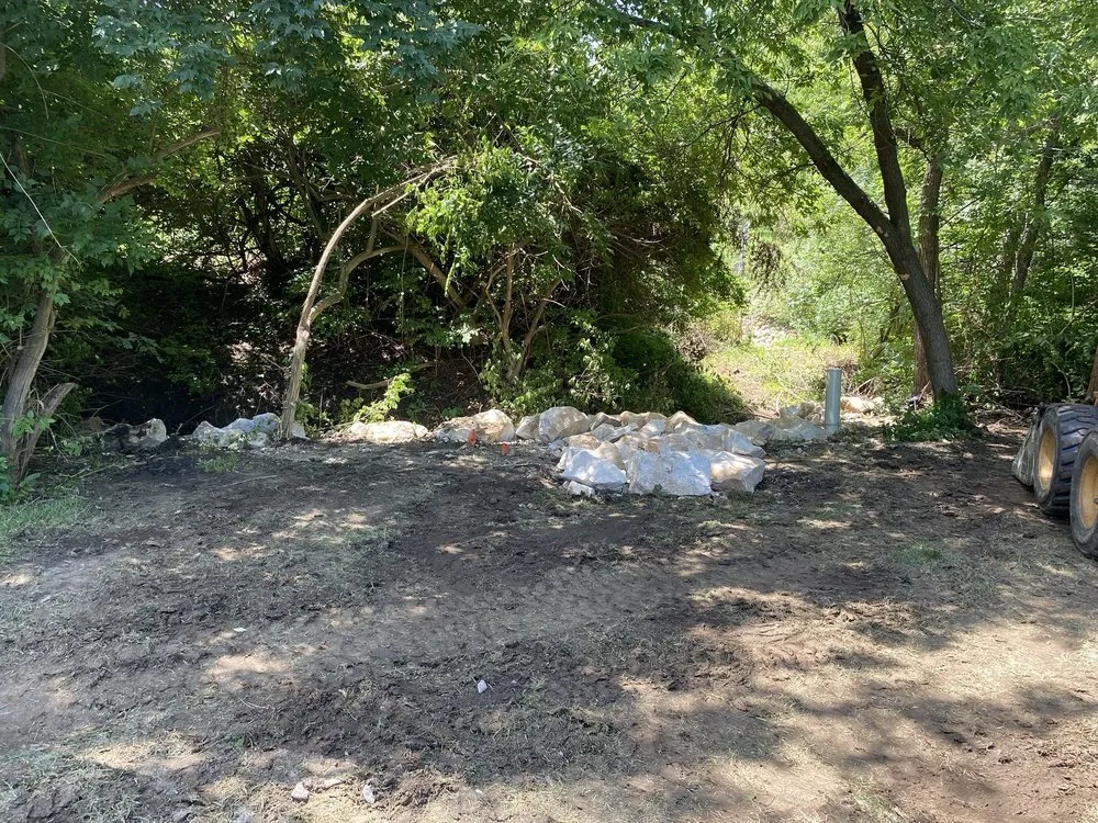 Expert outdoor landscaping experts serving Topeka, KS - M’s Skid Steer Work