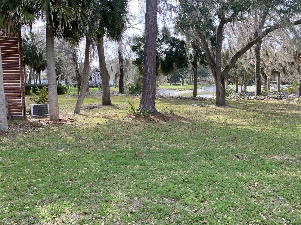Affordable landscape design in O'Brien, FL by Msk Timber