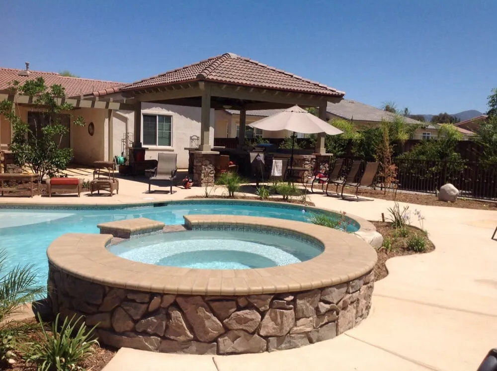 Reliable lawn mowing service in Temecula, CA - MS+Larq Landscape Design Build