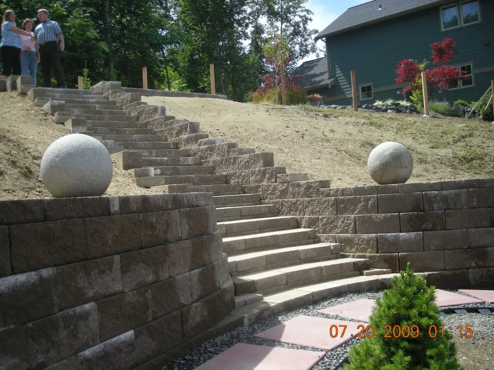 Local lawn mowing service experts serving Bellingham, WA - Mt. Baker Landworks