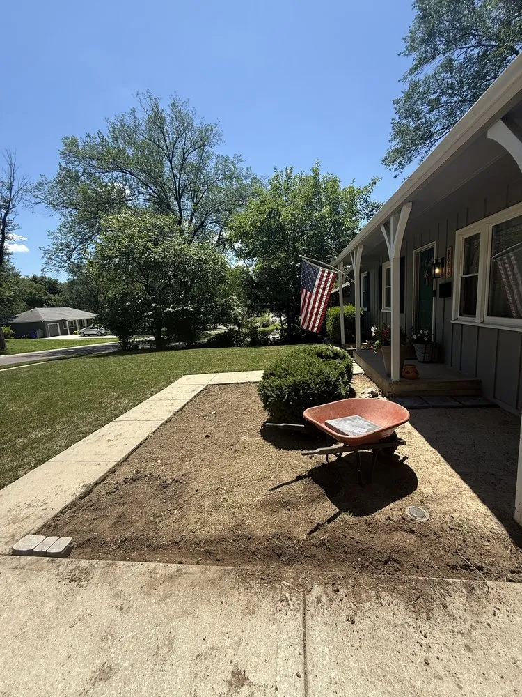 Affordable outdoor landscaping in Overland Park, KS - MT Landscapes