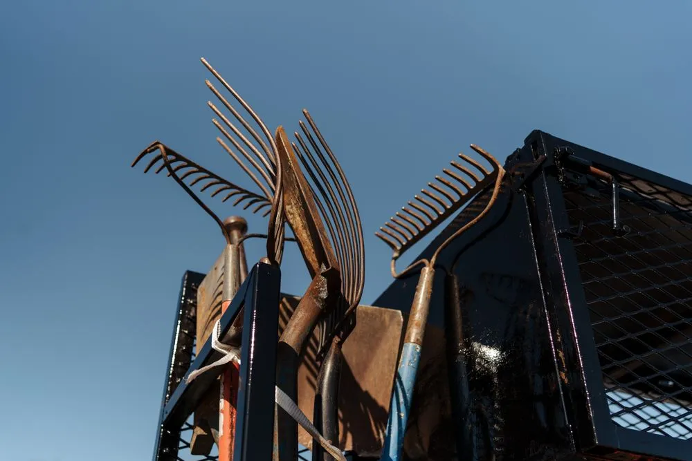 Professional lawn mowing service for homes across Hermitage, TN - MT Landscaping and Lawncare