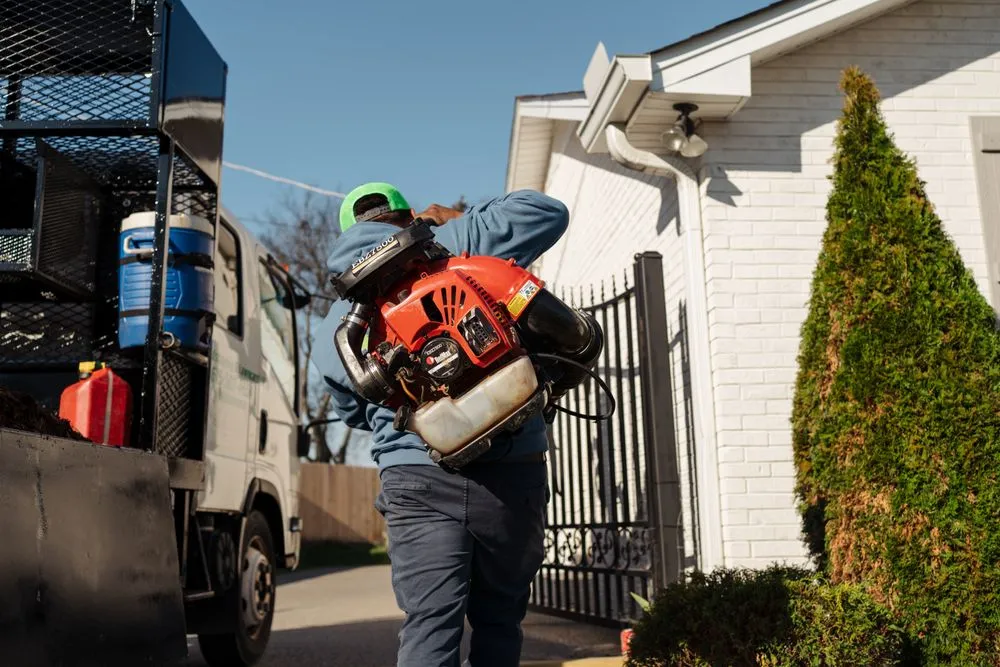 Local yard cleanup service experts serving Hermitage, TN - MT Landscaping and Lawncare
