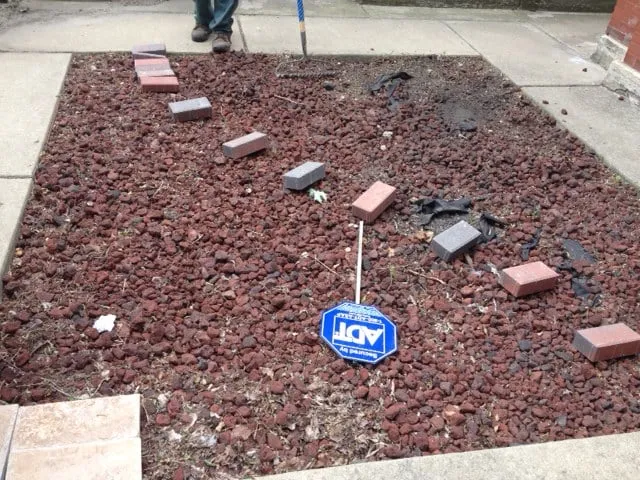 Top-rated landscape design with custom design in Chicago, IL by MT Lawncare Services