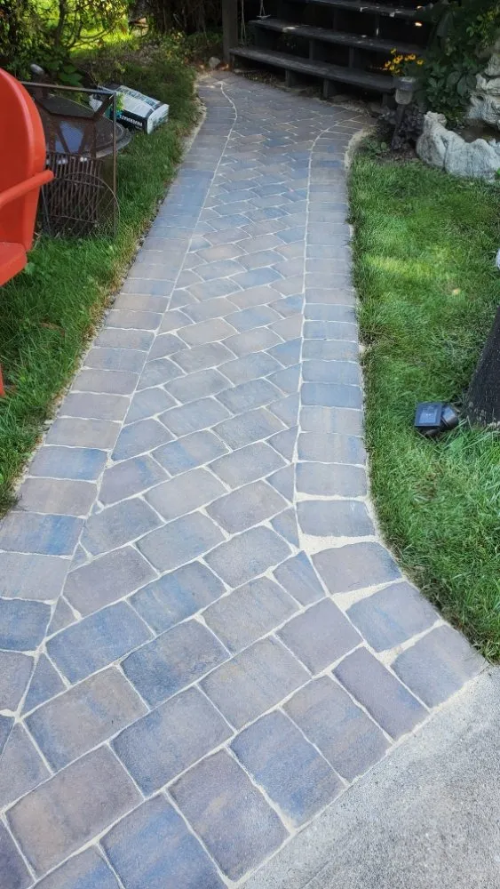 Trusted yard maintenance in Pittsburgh, PA by MT Williams