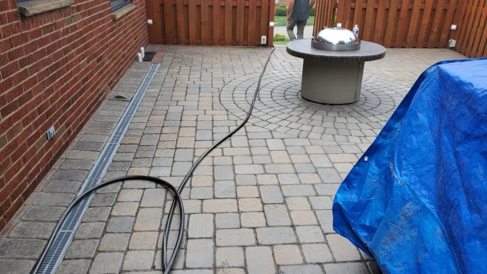 Custom lawn care service in Pittsburgh, PA by MT Williams