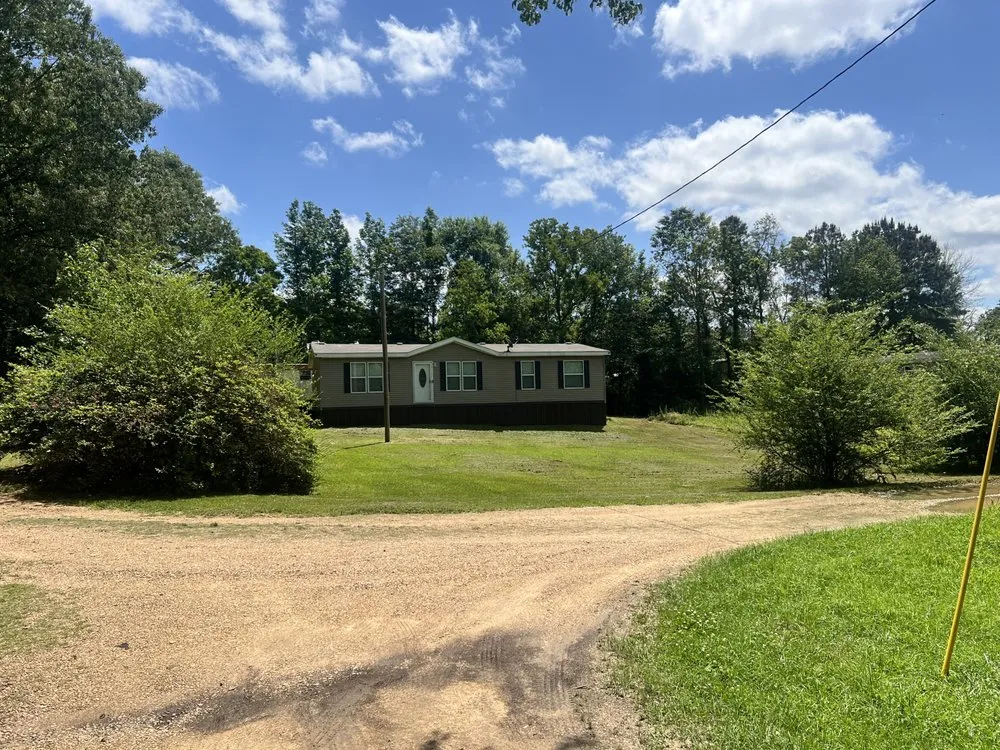 Professional lawn care service in Hattiesburg, MS - MTG Lawn Services