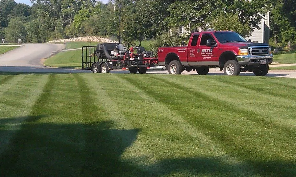 Affordable yard cleanup service for year-round maintenance across Kalamazoo, MI - MTH Lawn Service