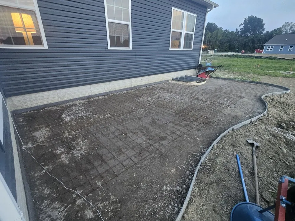 Affordable outdoor landscaping in Painesville, OH by Mts Concrete And Landscaping