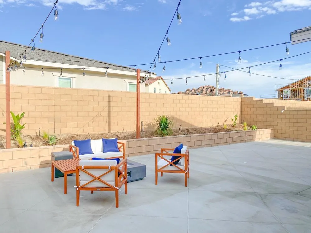 Reliable lawn mowing service in Chesapeake, VA - MT's Landscaping and Tree Removal