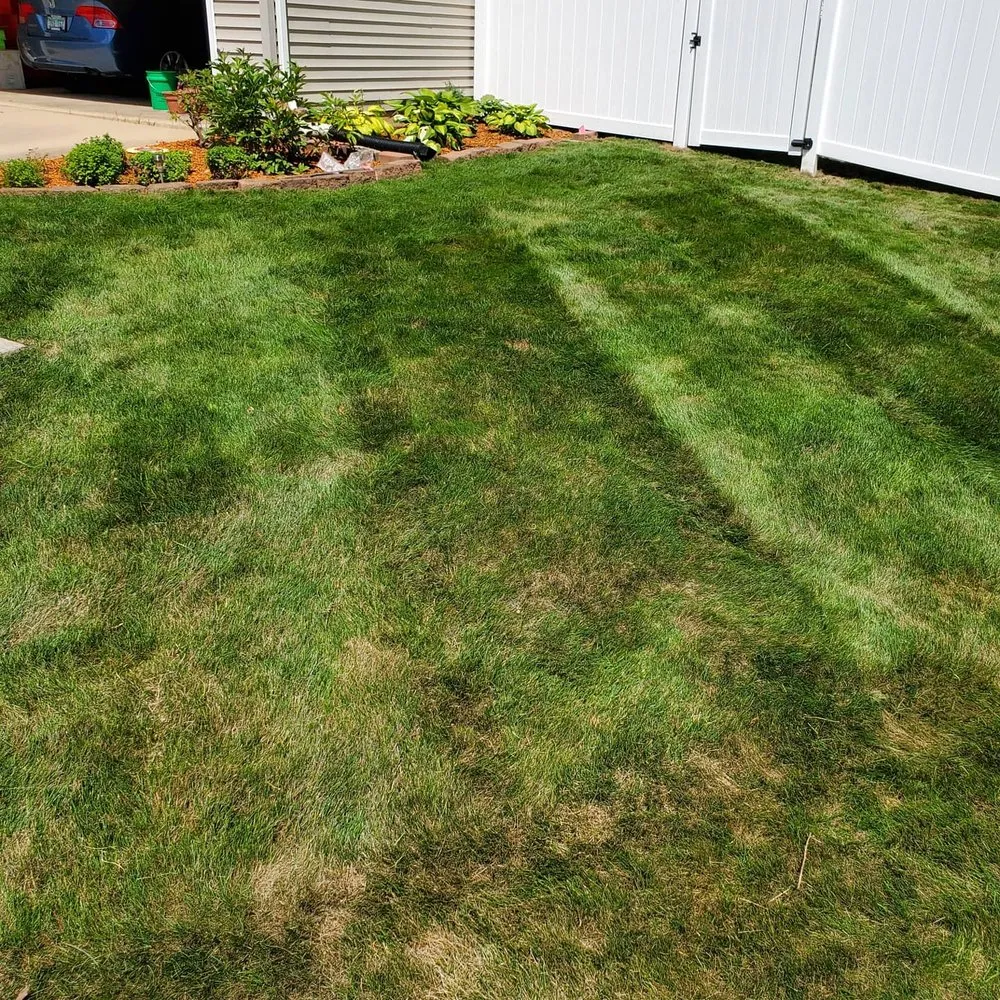 Expert garden landscaping near you in Battle Creek, MI by MT's Lawn Maintenance