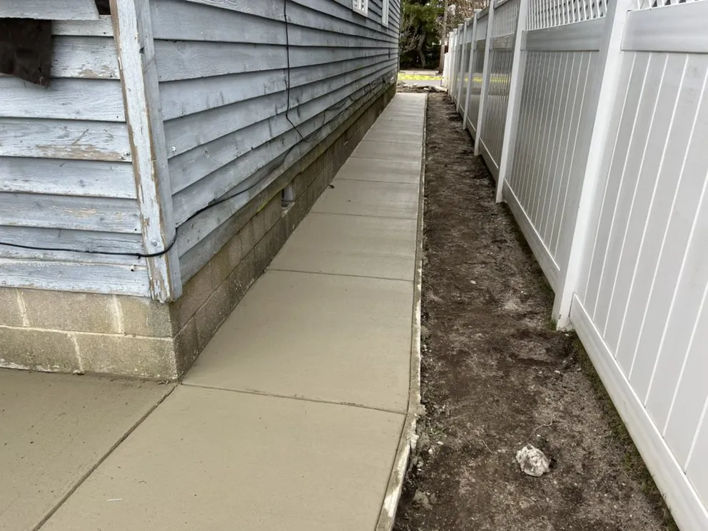 Local lawn mowing service experts serving Vineland, NJ - MTZ Landscaping & Hardscaping