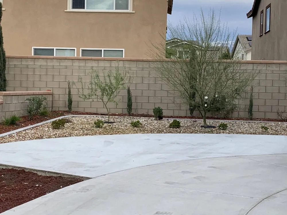 Top-rated lawn mowing service in Eastvale, CA - MTZ Landscaping