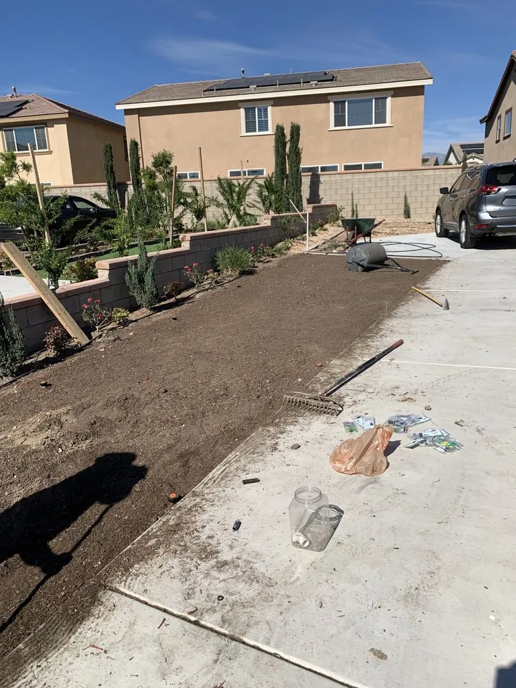 Reliable lawn mowing service in Eastvale, CA - MTZ Landscaping