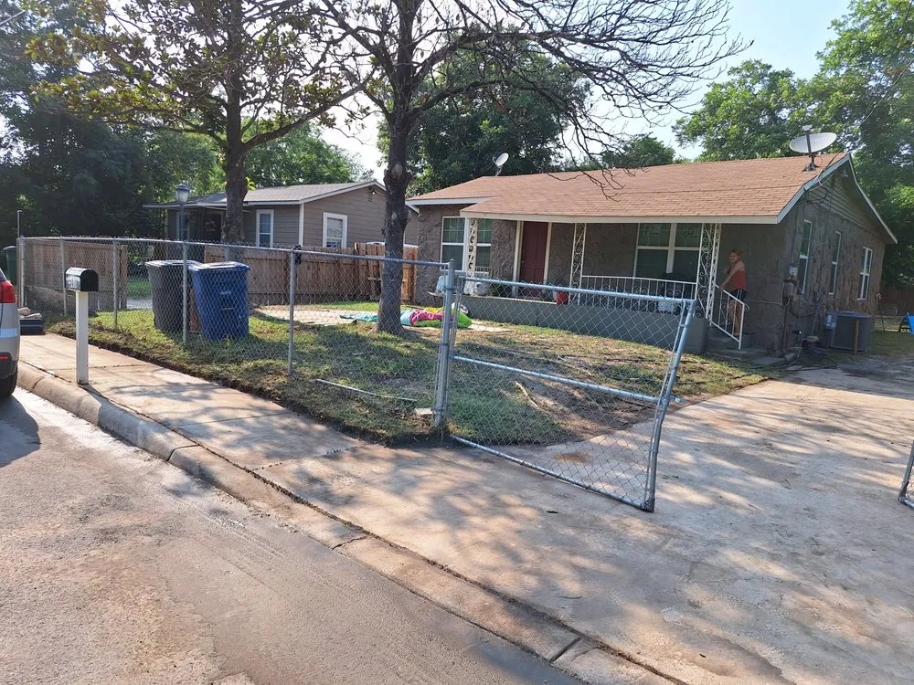 Affordable residential landscaping for homes in San Antonio, TX by MTZ Lawn Care