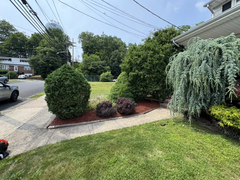 Custom residential landscaping with custom design across Paramus, NJ - Muccis Lawncare