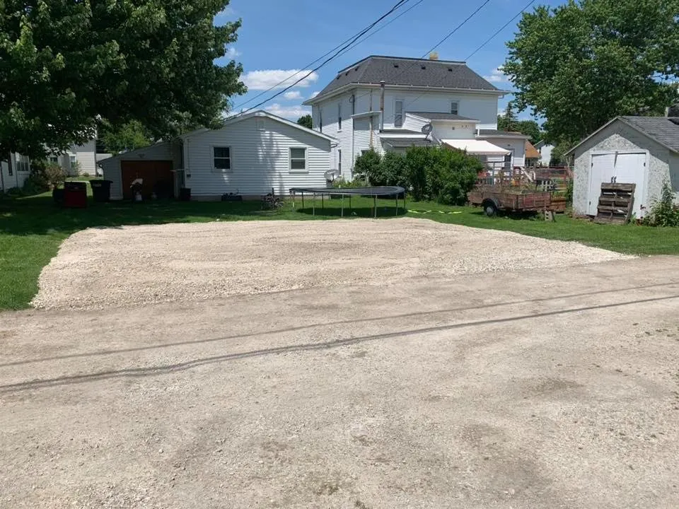 Reliable landscape installation in Gibsonburg, OH by Mud Creek Lawn Care