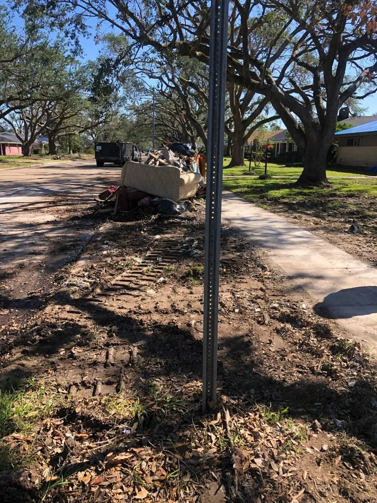 Expert residential landscaping near you in Hubbard, TX by Muddy Boot Contracting