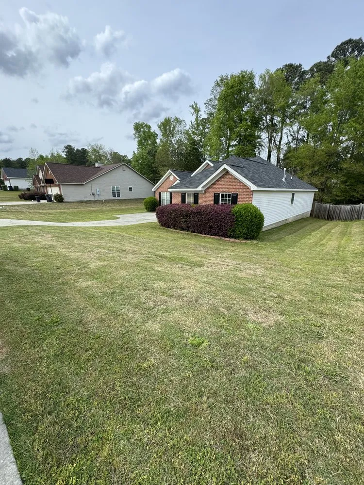 Affordable residential landscaping for homes across Grovetown, GA - Muddy Creek Lawn Services