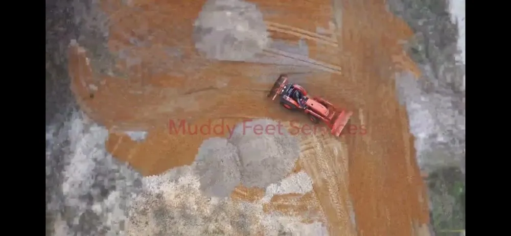 Custom lawn care service experts serving Tallahassee, FL - Muddy Feet Services