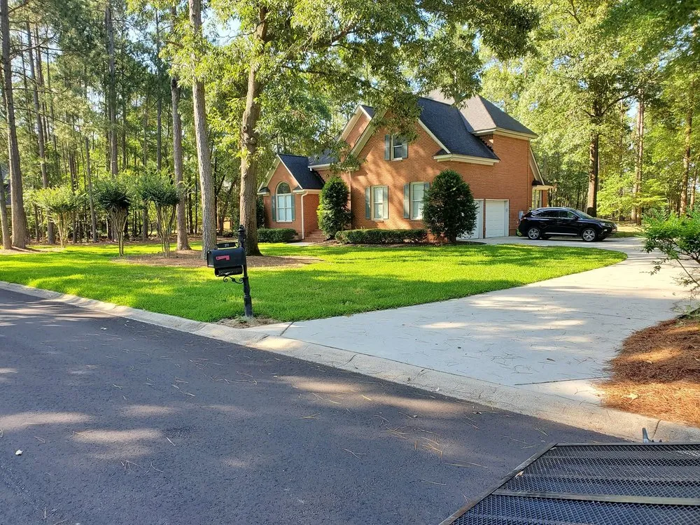 Top-rated yard cleanup service for year-round maintenance in Blythewood, SC by Muddy Paws Landscaping and Land Management