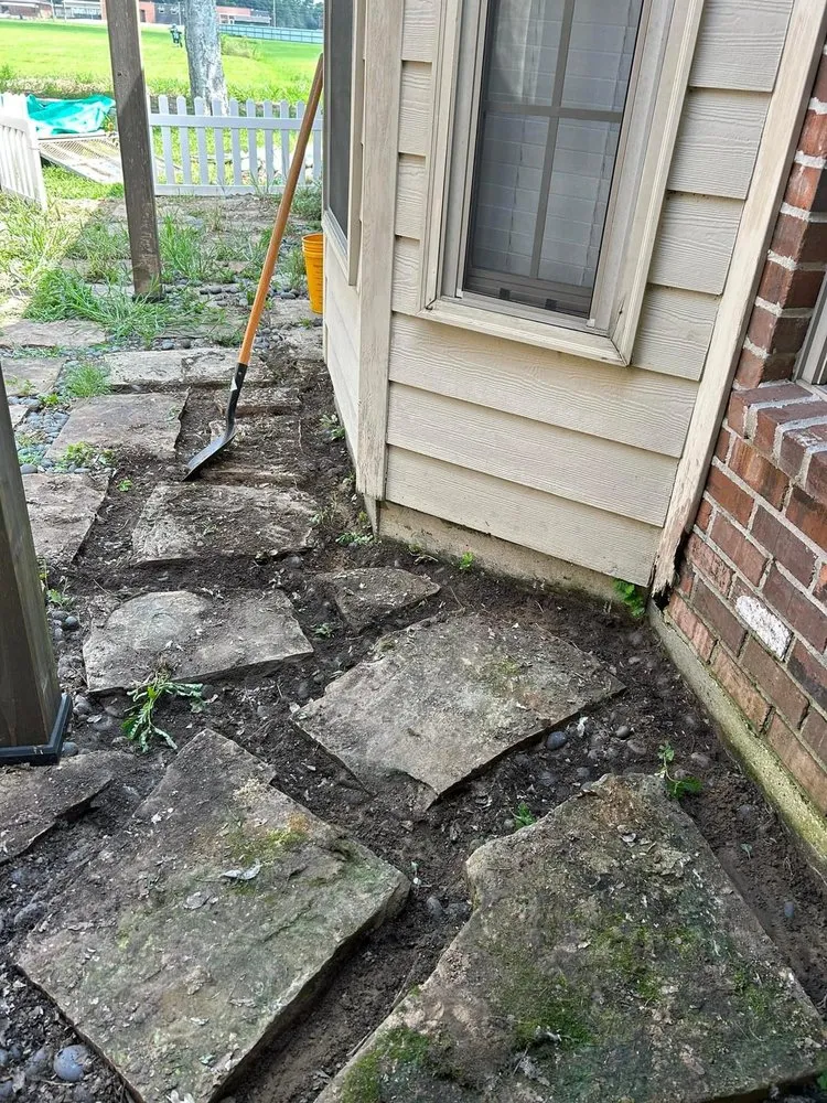 Reliable garden landscaping in New Iberia, LA by Muddy Waterfowl Property Maintenance