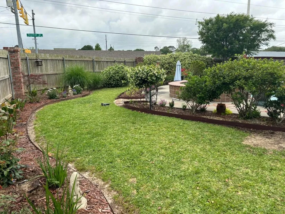 Professional landscaping services in New Iberia, LA - Muddy Waterfowl Property Maintenance