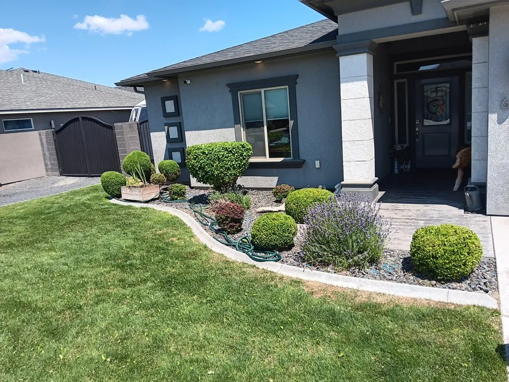 Affordable yard cleanup service in Kennewick, WA - MudHound Landscaping