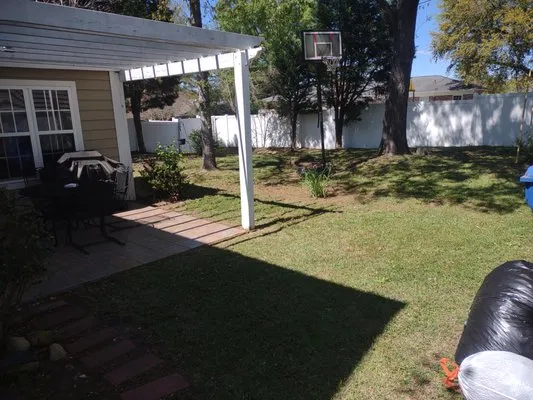 Mueller Lawn Care Logo